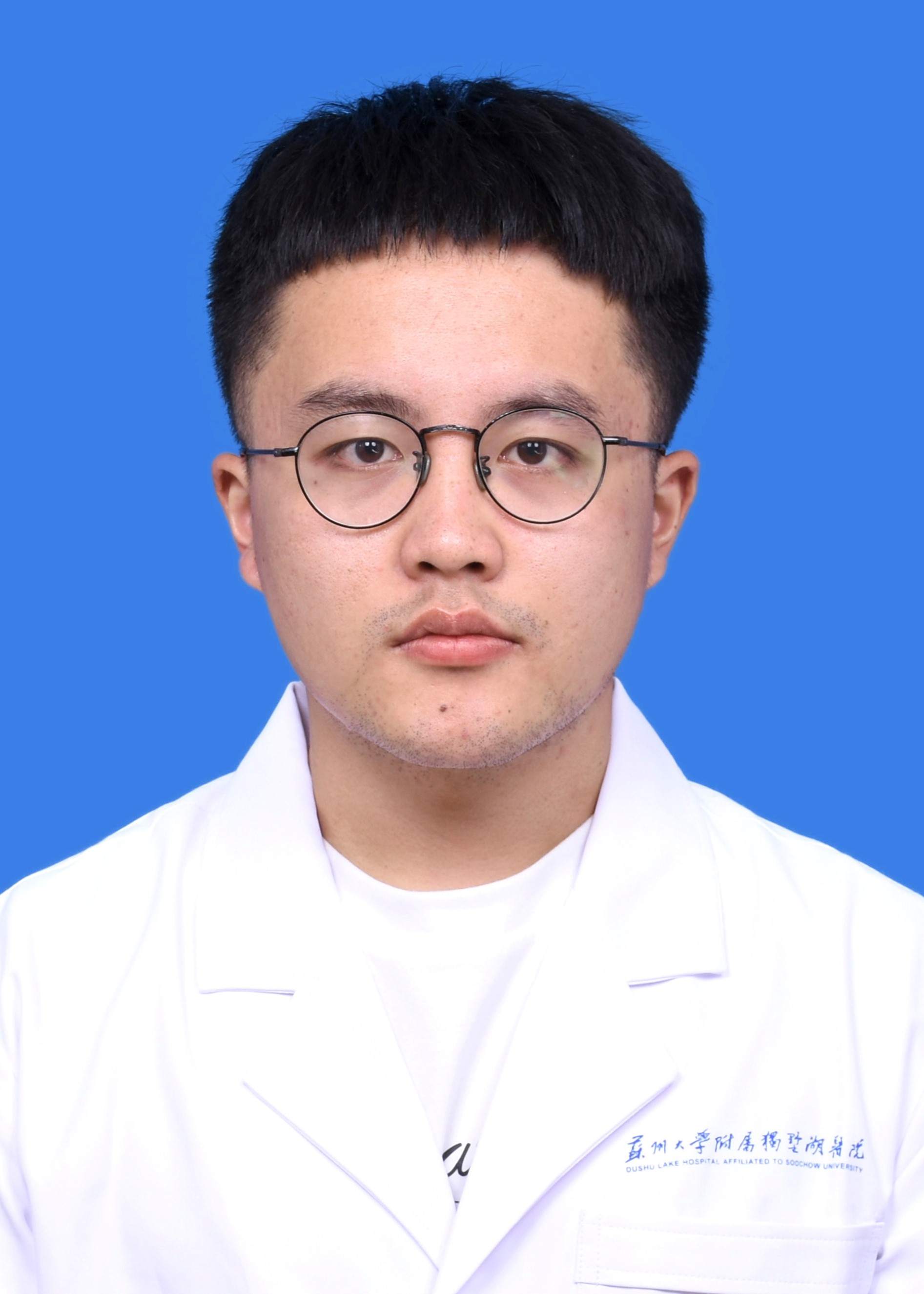 李旭